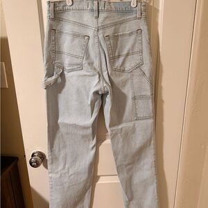 Abercrombie & Fitch Women's Light Blue Relaxed Jeans